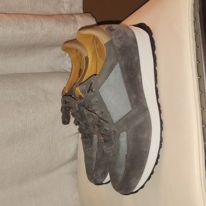 Magnanni grey suede and leather shoes